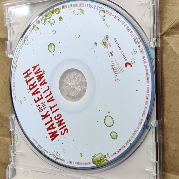 Walk of the earth sing it all away - Picture 3 of 6